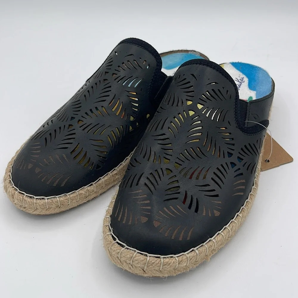 Olukai Kaula ‘Olu ‘Ili, black